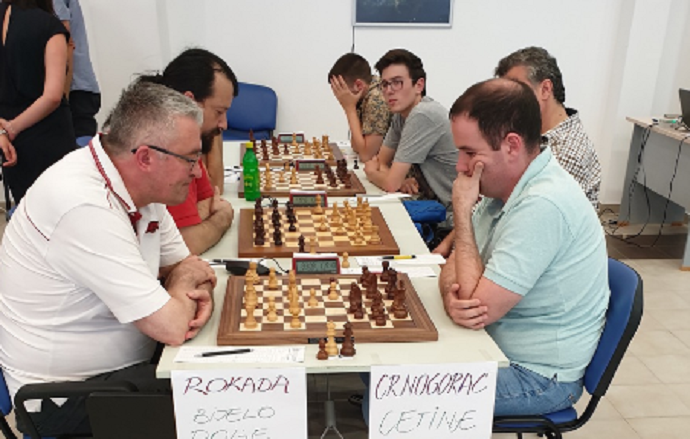 Drugo kolo šahovske Premijer lige: Favoriti po planu Drugo kolo šahovske Premijer lige: Favoriti po planu