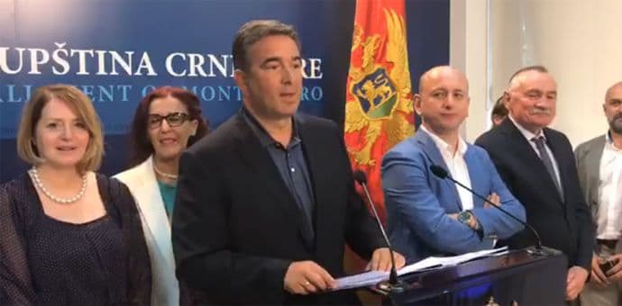 Medojević: Zid se diže protiv mafije i šverca a ne protiv ljudi i naroda Medojević: Zid se diže protiv mafije i šverca a ne protiv ljudi i naroda