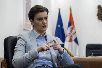 Ana Brnabić postala članica Srpske napredne stranke Ana Brnabić postala članica Srpske napredne stranke