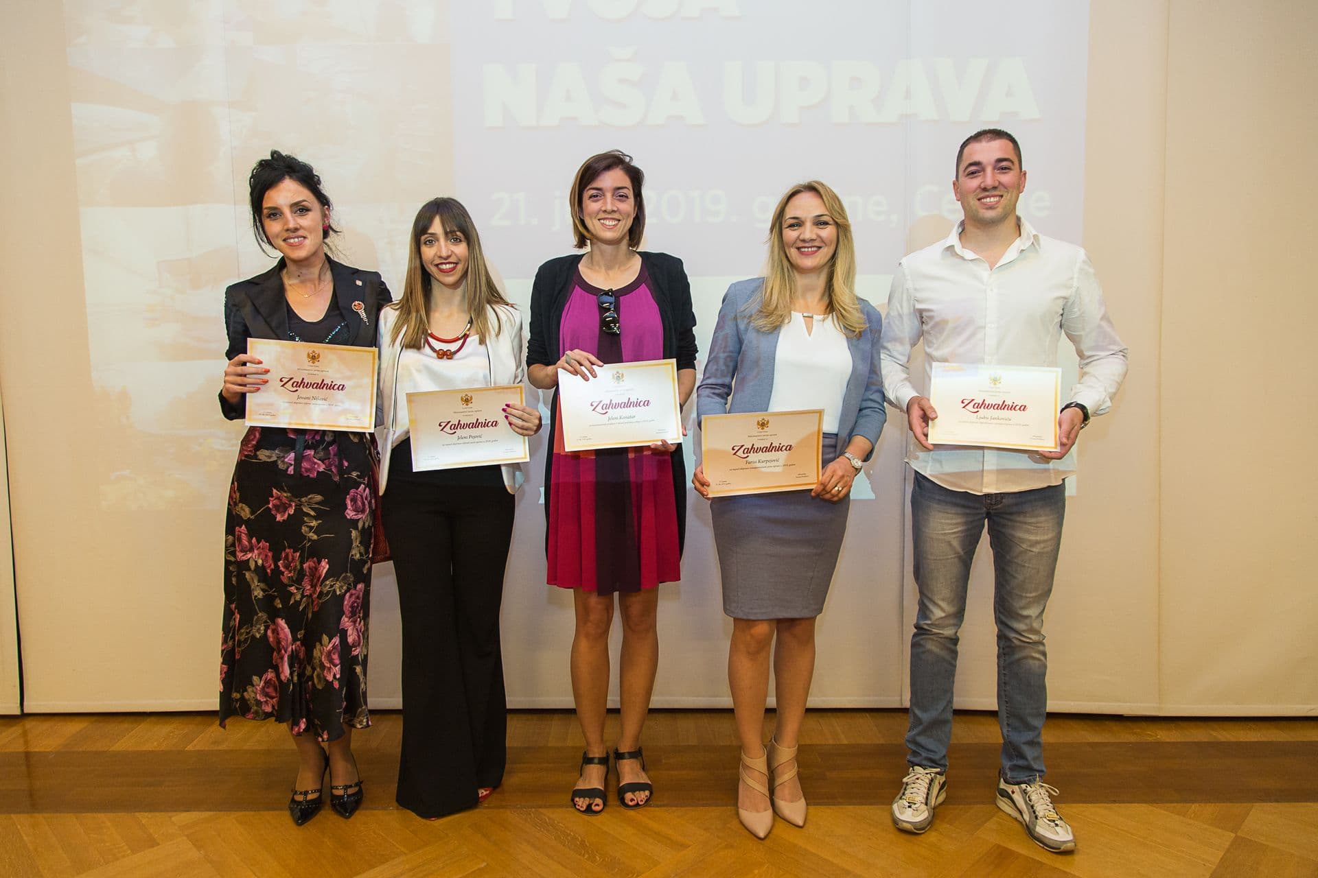 Najboljim državnim službenicima po 500 eura varijabile, evo ko su dobitnici Najboljim državnim službenicima po 500 eura varijabile, evo ko su dobitnici