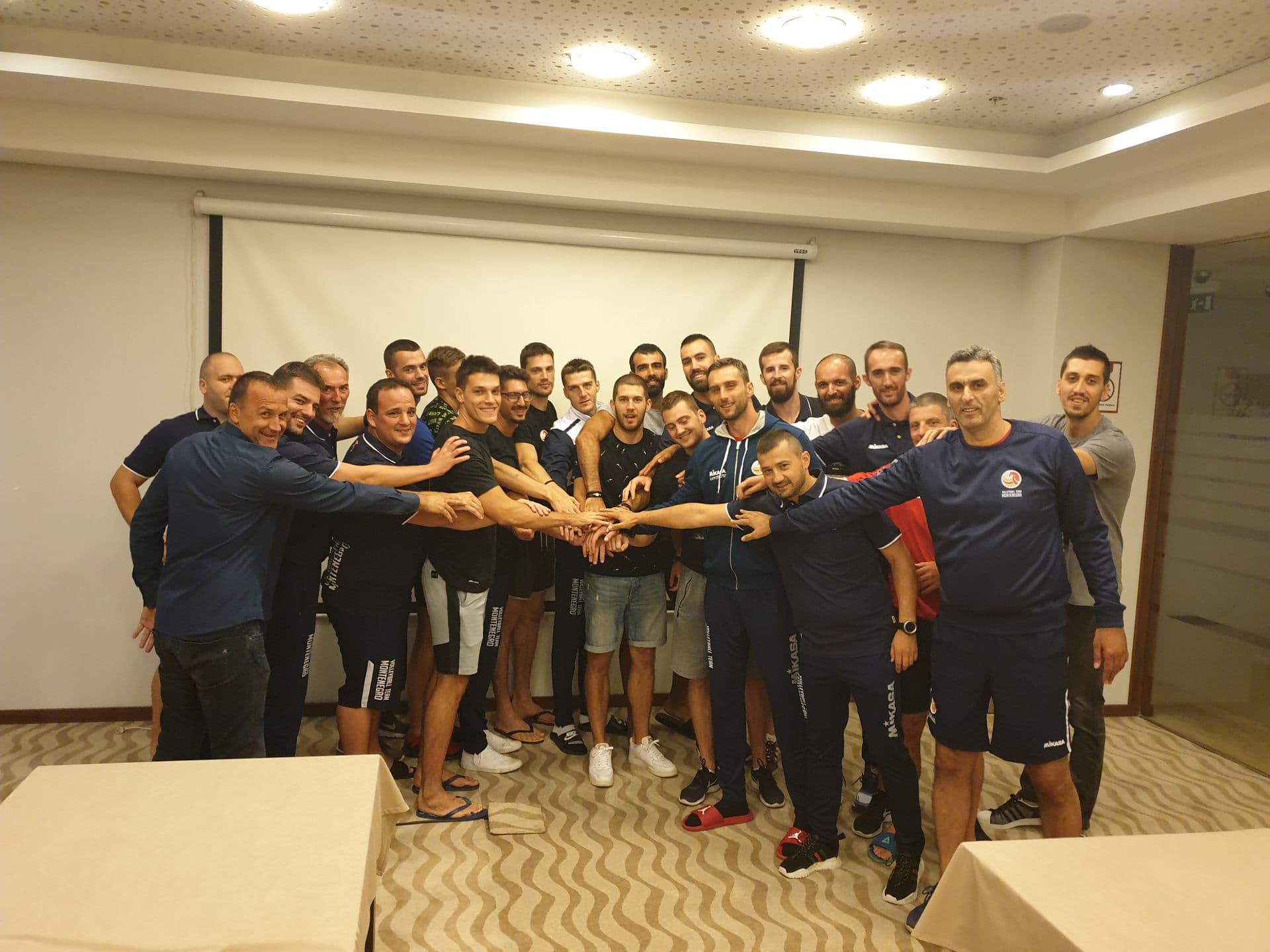 Okupili se odbojkaši, Ćuk se priključuje u četvrtak Odbojkaši CG