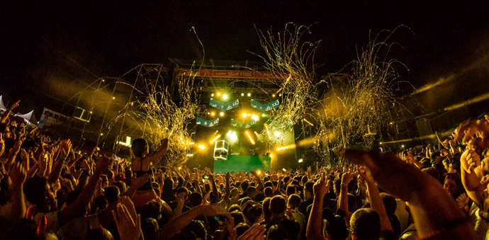 Svjetske zvijezde vanvremenskim hitovima pokreću novu eru Sea Dance festivala Svjetske zvijezde vanvremenskim hitovima pokreću novu eru Sea Dance festivala