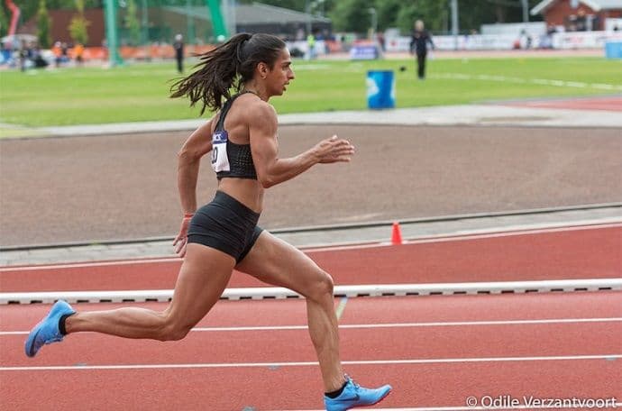 Atletičarka pokušala da prokrijumčari 50 kilograma droge u Njemačku Atletičarka pokušala da prokrijumčari 50 kilograma droge u Njemačku