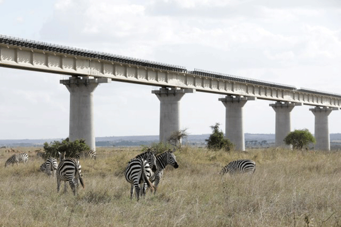 Kina povezala Atlantski i Indijski okean prugom Kina povezala Atlantski i Indijski okean prugom