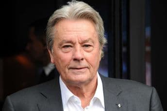 Alen Delon doživio moždani udar