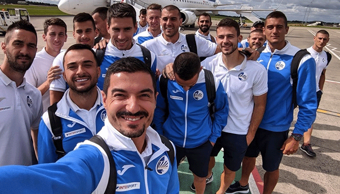 Fudbaleri Sutjeske stigli u kišni Belfast Fudbaleri Sutjeske stigli u kišni Belfast