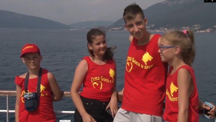 Djeca crnogorskih iseljenika iz Lovćenca u posjeti svojoj postojbini (VIDEO) Djeca crnogorskih iseljenika iz Lovćenca u posjeti svojoj postojbini (VIDEO)