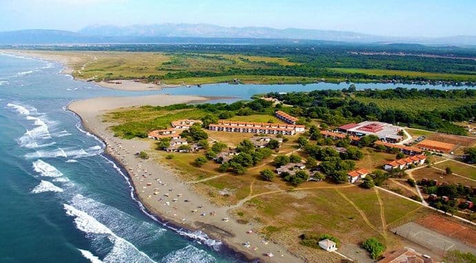 Spašavaju i kad rijeka ne prašta Spašavaju i kad rijeka ne prašta