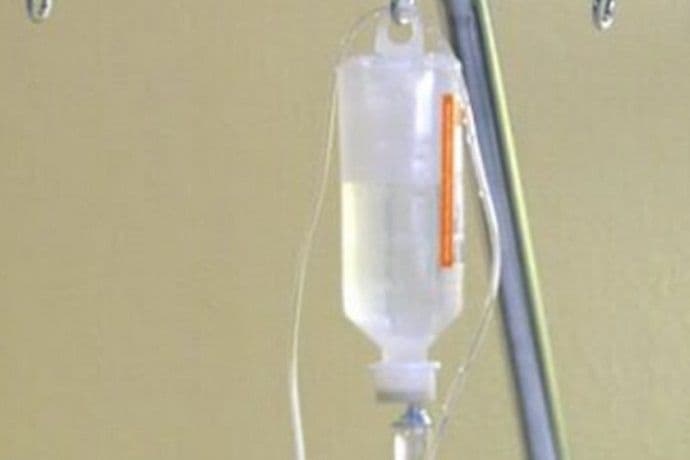 Pacijent stalkom za infuziju ubio četvoro bolesnika Pacijent stalkom za infuziju ubio četvoro bolesnika