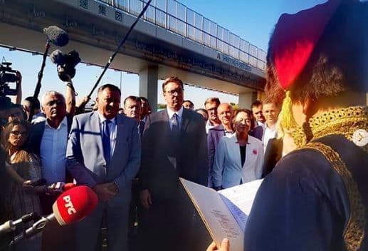 Vučić, sa Mandićem i Dodikom, otvorio autoput "Miloš Veliki" Vučić, sa Mandićem i Dodikom, otvorio autoput "Miloš Veliki"