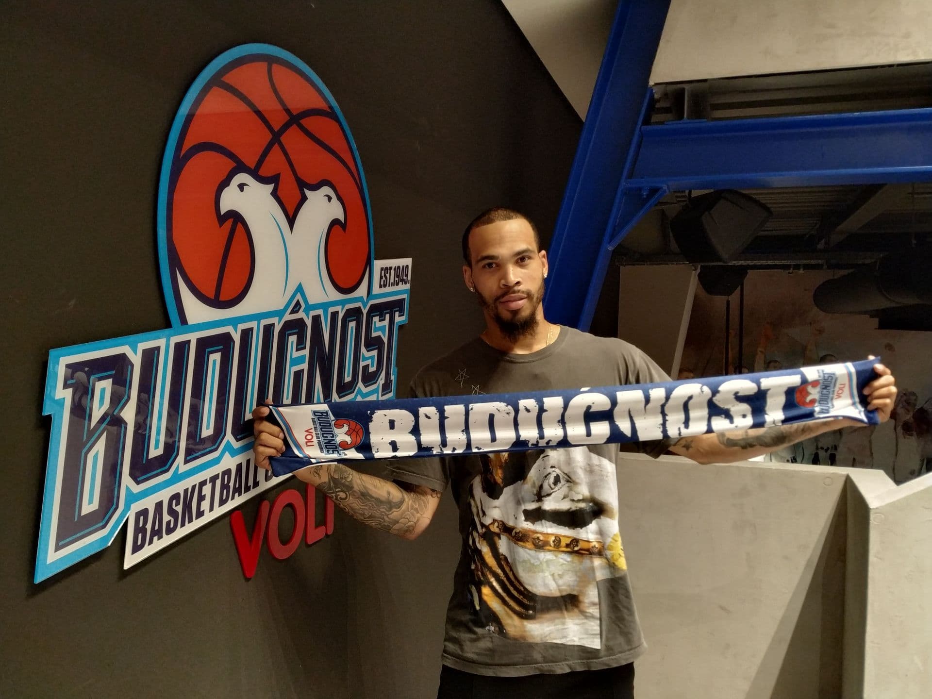 Kobs: Srećan sam što ću igrati za Budućnost, plava mi je omiljena boja! Kobs: Srećan sam što ću igrati za Budućnost, plava mi je omiljena boja!