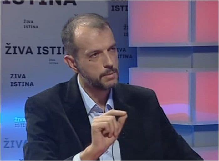 Država je nadležna za status crkve, uključujući autokefaliju Država je nadležna za status crkve, uključujući autokefaliju