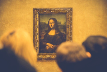 Zbog ogromnog broja posjetilaca razmatra se preseljenje Mona Lize
