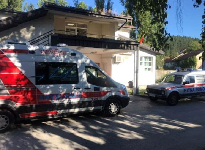 Krajnje vrijeme da se zaštite zdravstveni radnici, počiniocima najstrože kazne Krajnje vrijeme da se zaštite zdravstveni radnici, počiniocima najstrože kazne