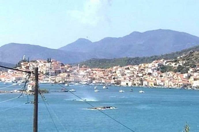 U padu helikoptera u Grčkoj poginule tri osobe U padu helikoptera u Grčkoj poginule tri osobe