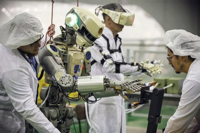 Rusija u svemir poslala robota veličine čovjeka Rusija u svemir poslala robota veličine čovjeka