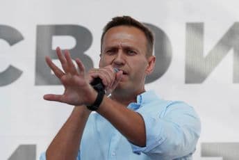 Navaljni: Šreder je Putinov potrčko, štiti ubice Navaljni: Šreder je Putinov potrčko, štiti ubice