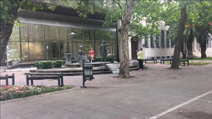 Ruski turisti oduševljeni Puškinom Ruski turisti oduševljeni Puškinom