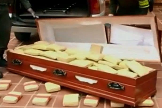 Krili 300 kilograma droge u mrtvačkim sanducima Krili 300 kilograma droge u mrtvačkim sanducima