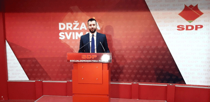 Zeković: Građani očekuju da lideri preuzmu odgovornost Zeković: Građani očekuju da lideri preuzmu odgovornost