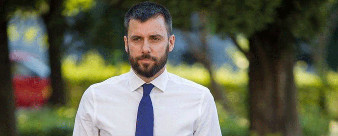 Zeković: Iniciraćemo kontrolna saslušanja povodom povećanja zarada u zdravstvu Zeković: Iniciraćemo kontrolna saslušanja povodom povećanja zarada u zdravstvu