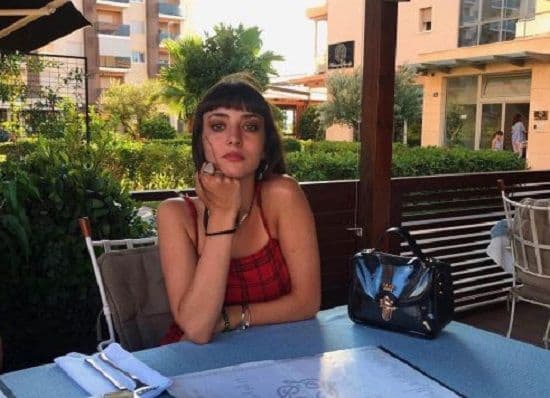 Ella Gvozdenović iz Belgije: Crna Gora je moja ljubav, ponosna sam na svoje porijeklo Ella Gvozdenović iz Belgije: Crna Gora je moja ljubav, ponosna sam na svoje porijeklo