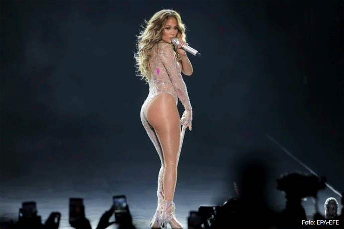 Minut snimanja svojih nogu naplaćuje milion dolara Minut snimanja svojih nogu naplaćuje milion dolara