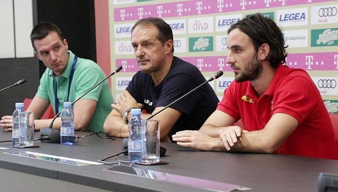 HADŽIBEGIĆ: Bez Savića na Mađare, idemo na pobjedu HADŽIBEGIĆ: Bez Savića na Mađare, idemo na pobjedu