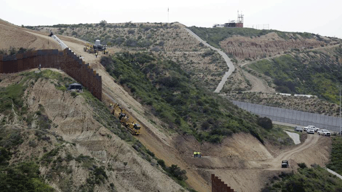 Za gradnju zida prema Meksiku 3,6 milijardi dolara Za gradnju zida prema Meksiku 3,6 milijardi dolara