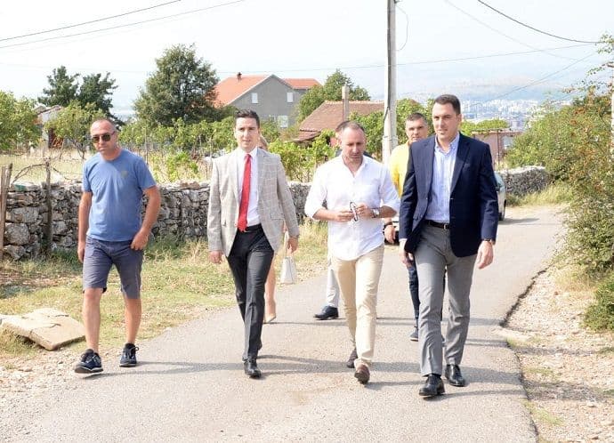 Voda za 700 domaćinstava Kakaricke gore do sredine naredne godine Voda za 700 domaćinstava Kakaricke gore do sredine naredne godine