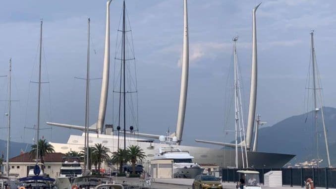 Čudo od 500 miliona dolara od sinoć u Porto Montenegru Čudo od 500 miliona dolara od sinoć u Porto Montenegru