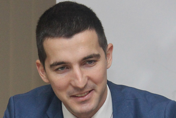 "Potvrđene naše sumnje da je Bečićev rad plagijat, pokušao da širi dezinformacije" "Potvrđene naše sumnje da je Bečićev rad plagijat, pokušao da širi dezinformacije"