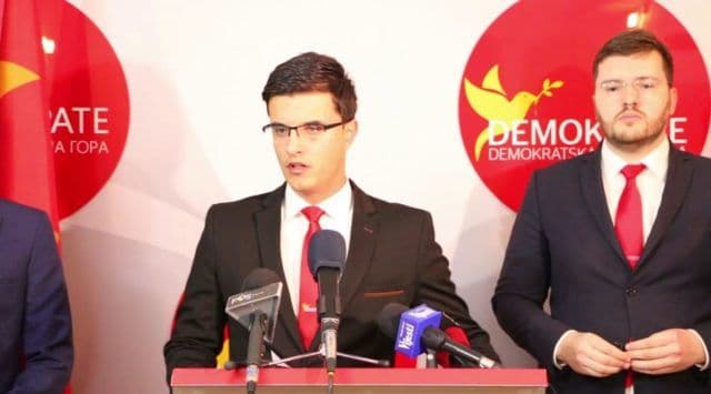 Poslanici Demokrata idu na sastanak kod Stanković Vuksanović Poslanici Demokrata idu na sastanak kod Stanković Vuksanović