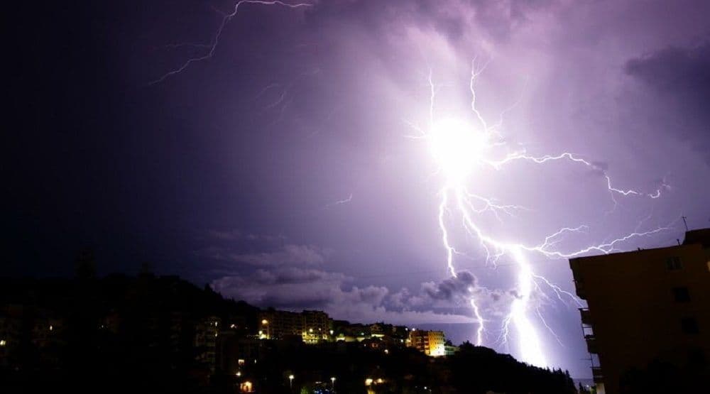 Nevrijeme pogodilo Tivat, Služba zaštite imala više intervencija Nevrijeme pogodilo Tivat, Služba zaštite imala više intervencija