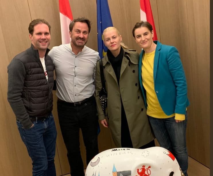 Premijer Luksemburga ugostio Anu Brnabić i njenu partnerku Premijer Luksemburga ugostio Anu Brnabić i njenu partnerku