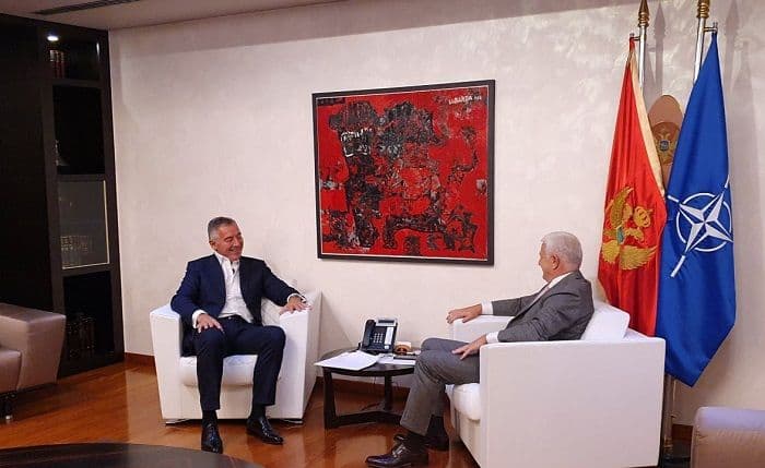 Đukanović i Marković razgovarali o najvažnijim državnim pitanjima Đukanović i Marković razgovarali o najvažnijim državnim pitanjima