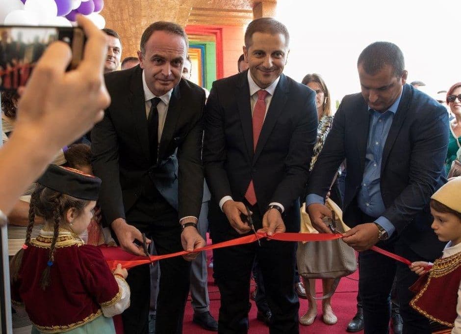 Otvoren vrtić u Tuzima za preko 200 mališana, ŠEHOVIĆ: Svjesni smo očekivanja roditelja, ispunićemo ih Otvoren vrtić u Tuzima za preko 200 mališana, ŠEHOVIĆ: Svjesni smo očekivanja roditelja, ispunićemo ih