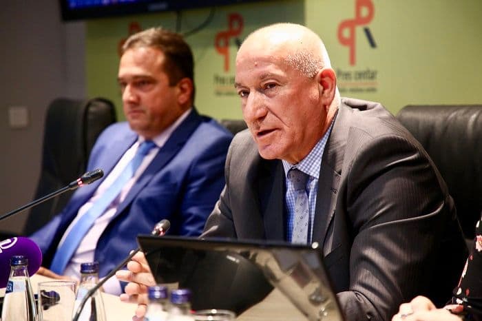 Katnić: Rado bih uzeo Nobelovu nagradu Katnić: Rado bih uzeo Nobelovu nagradu