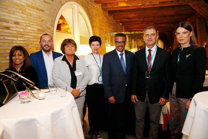 Dobra regionalana saradnja i zajedničko djelovanje preduslov unapređenja zdravlja Dobra regionalana saradnja i zajedničko djelovanje preduslov unapređenja zdravlja