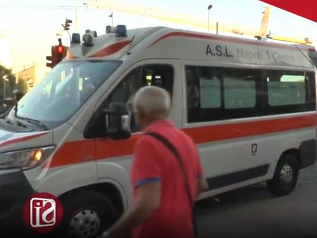 Dva Britanca povrijeđena u napadu navijača Napolija Dva Britanca povrijeđena u napadu navijača Napolija