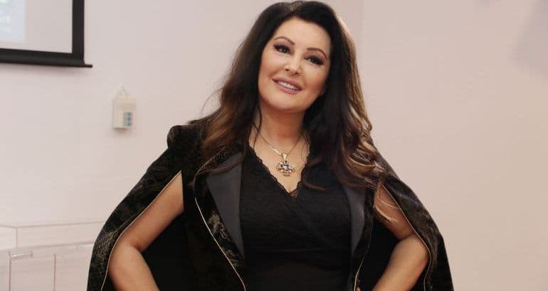 Dragana Mirković: Sve bih učinila da spriječim djecu da postanu dio estradnog neba Dragana Mirković: Sve bih učinila da spriječim djecu da postanu dio estradnog neba