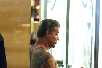 FOTO: Silvester Stalone se u osmoj deceniji presvlačio nasred butika! FOTO: Silvester Stalone se u osmoj deceniji presvlačio nasred butika!