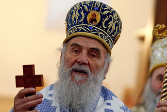 Irinej: Stav braniti u Skupštini, a ne na ulici Irinej: Stav braniti u Skupštini, a ne na ulici