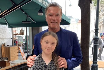 Arnold Švarceneger poslao Greti Tunberg električni automobil Arnold Švarceneger poslao Greti Tunberg električni automobil