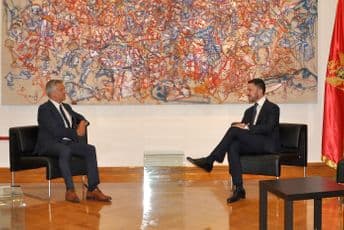 Uspješna saradnja Vlade i Savjeta Evrope u oblasti reforme medijskog zakonodavstva Crne Gore Uspješna saradnja Vlade i Savjeta Evrope u oblasti reforme medijskog zakonodavstva Crne Gore