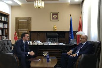 Ministar Darmanović primio u nastupnu posjetu ambasadora Rusije Vladislava Maslenikova Ministar Darmanović primio u nastupnu posjetu ambasadora Rusije Vladislava Maslenikova