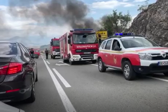 Požar vještački izazvan, u pitanju vježba (Video) Požar vještački izazvan, u pitanju vježba (Video)