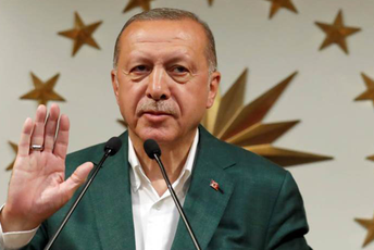 Erdogan ponovo prijeti da će pustiti migrante u Evropu Erdogan ponovo prijeti da će pustiti migrante u Evropu