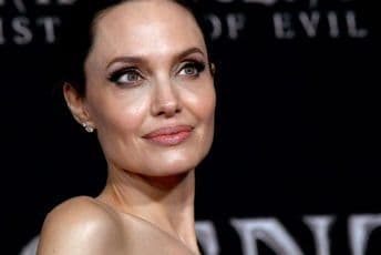 Anđelina Džoli o razvodu od Breda Pita: Izgubila sam sebe! Anđelina Džoli o razvodu od Breda Pita: Izgubila sam sebe!