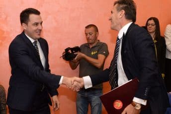 Održana panel diskusija na temu Moj heroj/heroina Održana panel diskusija na temu Moj heroj/heroina